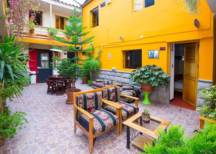 La Del Viajero Hotel