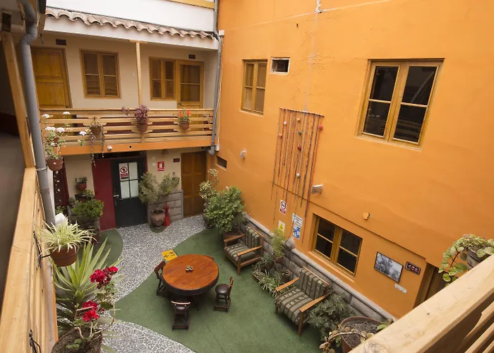 La Del Viajero Hotel